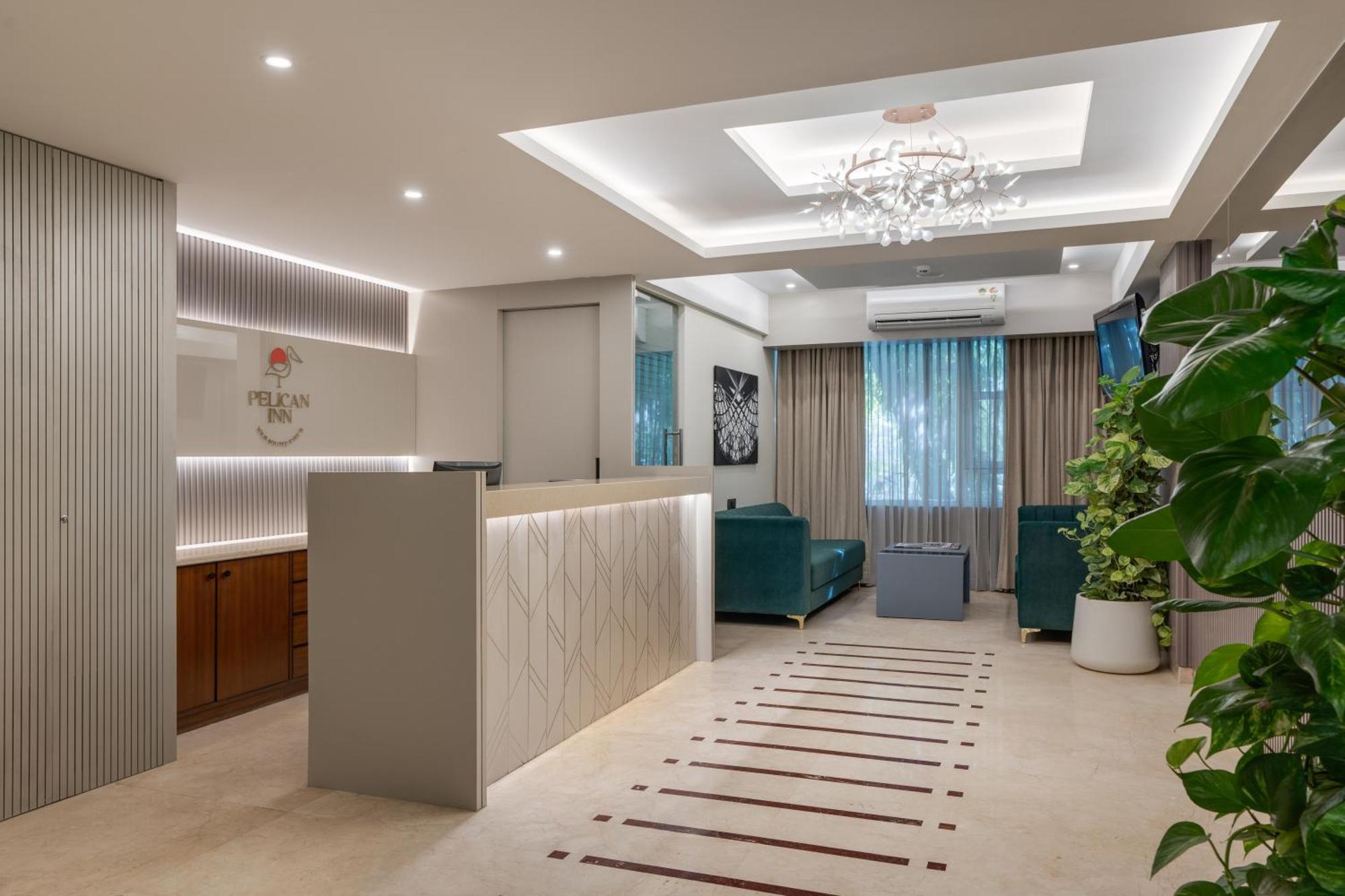 Pelican Inn Бангалор Екстериор снимка